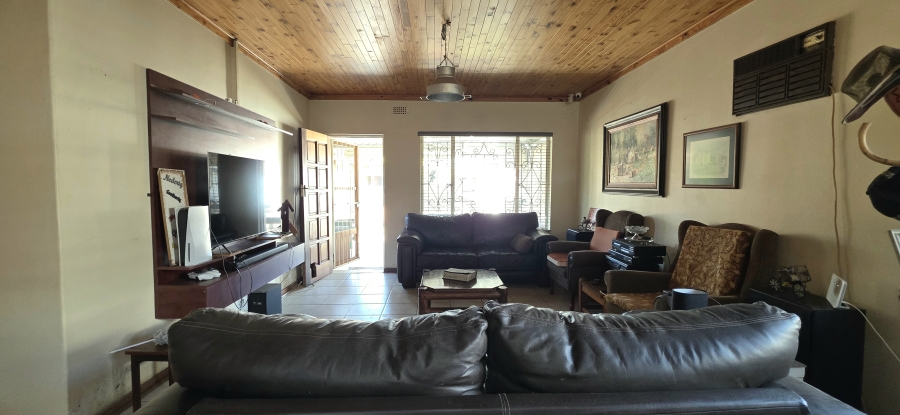 3 Bedroom Property for Sale in Naudeville Free State